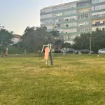 Acolhedor T1 na Sobreda em excelente estado de conservação e localização privilegiada 5