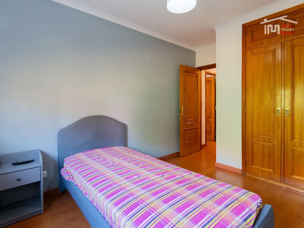 Apartamento T3 Alta de Tercena – Massamá, Sintra