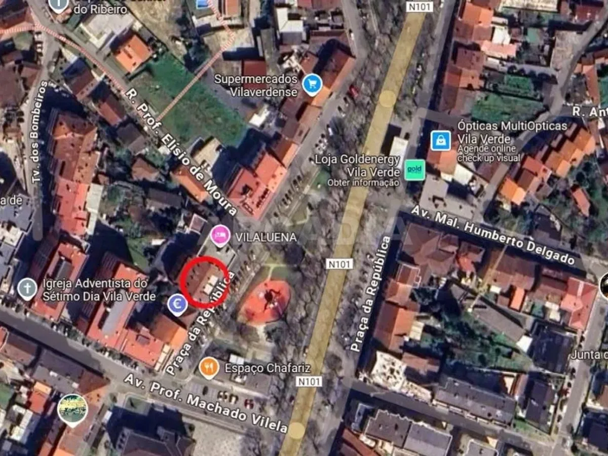 Apartamento T0 todo equipado e mobilado com Elevador