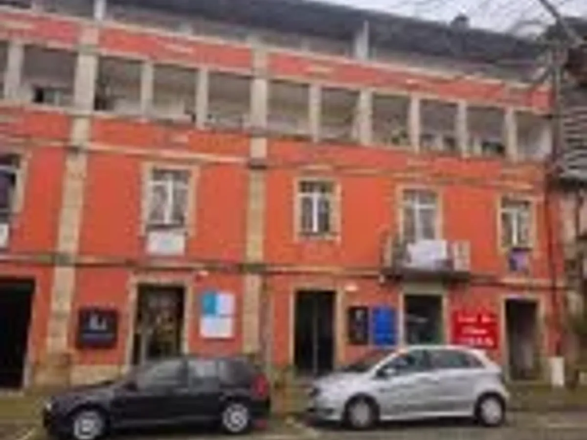 Apartamento T0 todo equipado e mobilado com Elevador