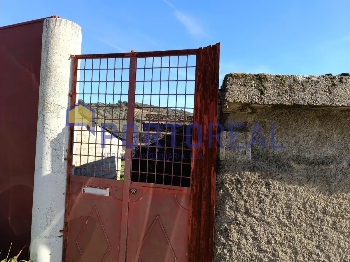 Armazém/arrecadação - Alfandega Fé