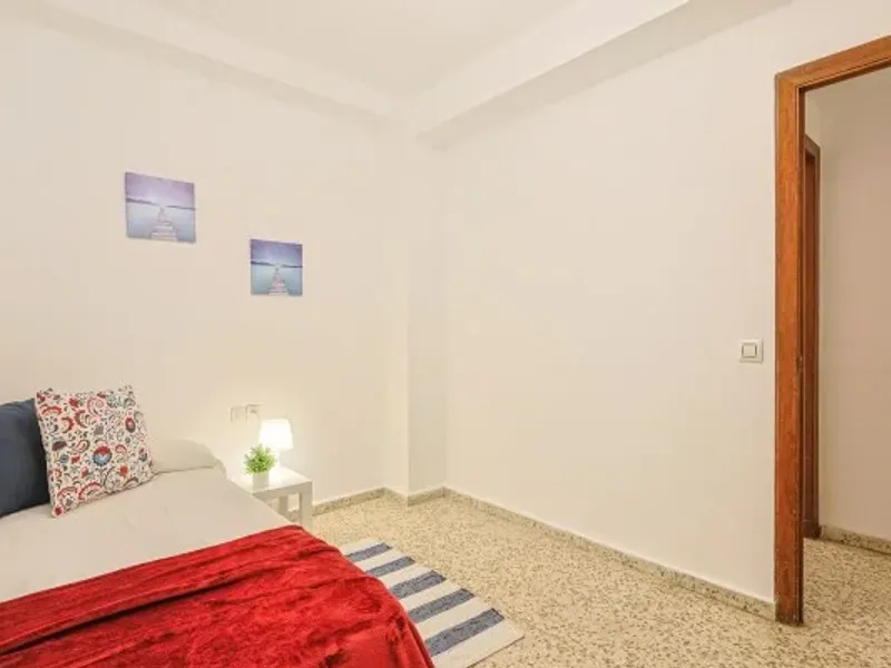 PISO EN VENTA LOS REMEDIOS SEVILLA