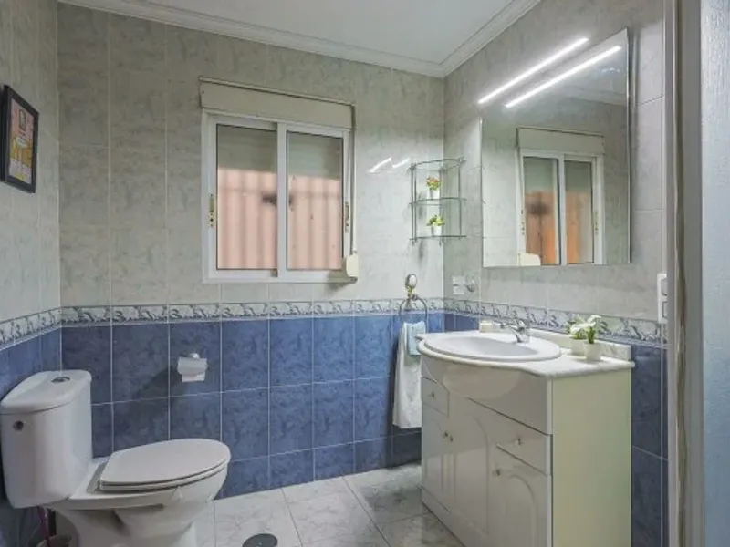 PISO EN VENTA LOS REMEDIOS SEVILLA