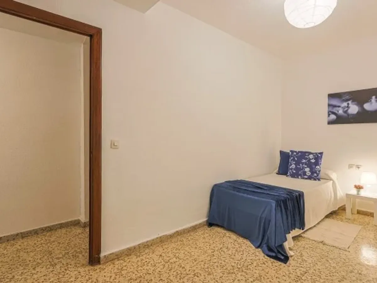 PISO EN VENTA LOS REMEDIOS SEVILLA