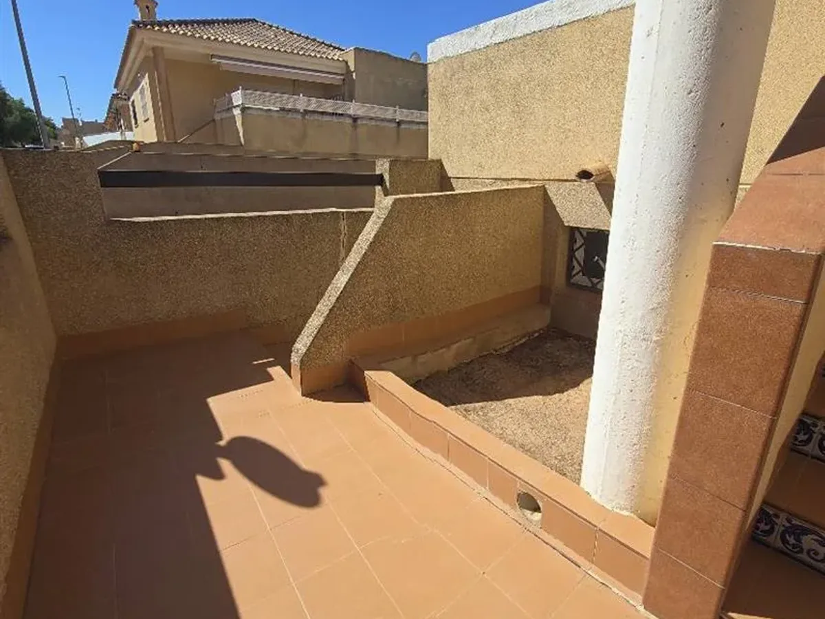 CHALET ADOSADO SANTA ANA (MURCIA)