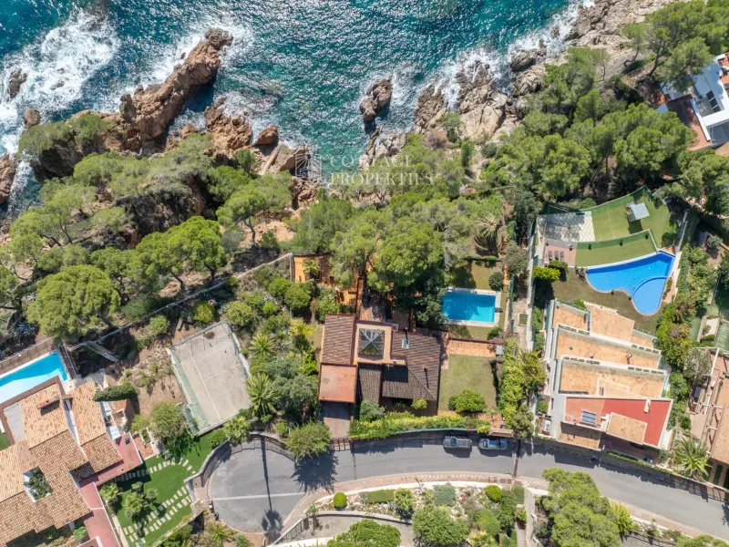 Villa de lujo en venta en Blanes, La Selva, Girona.