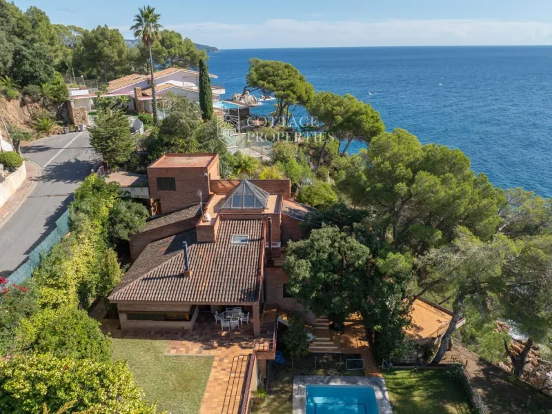 Villa de lujo en venta en Blanes, La Selva, Girona.