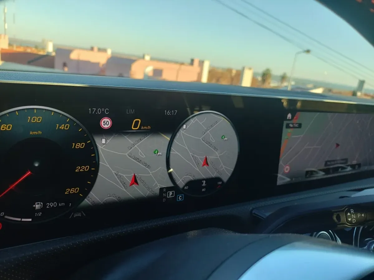 Mercedes-Benz CLA 200D Shooting Brake AMG