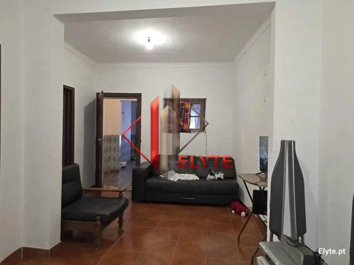 Moradia de 4 assoalhadas em Benfica do Ribatejo