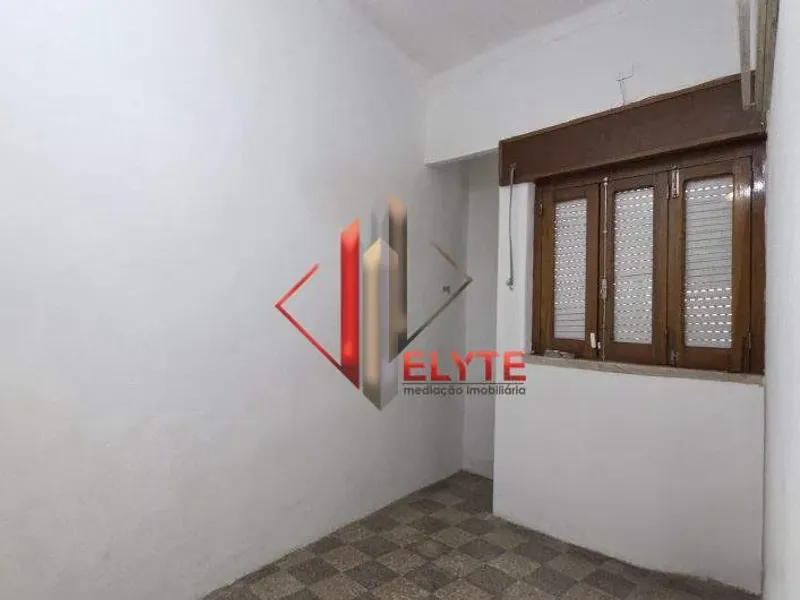 Moradia de 4 assoalhadas em Benfica do Ribatejo