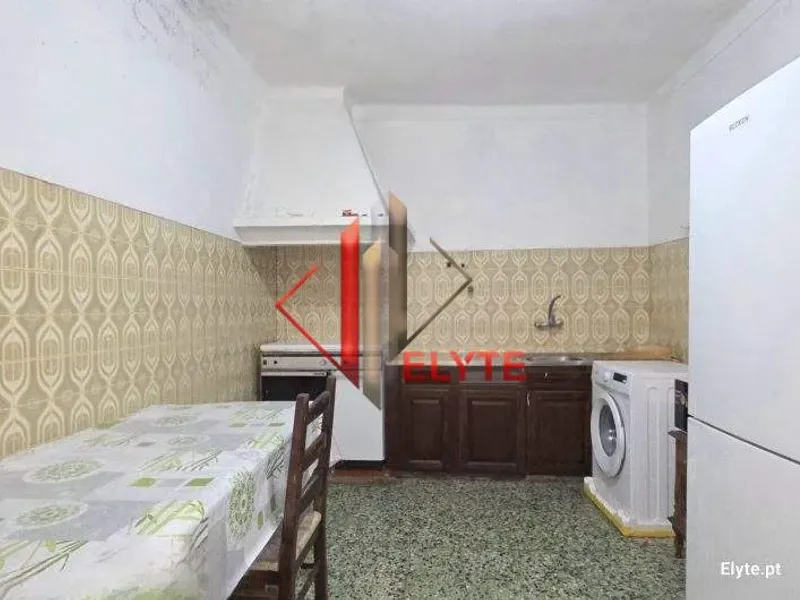 Moradia de 4 assoalhadas em Benfica do Ribatejo