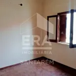 Moradia com Anexos, Quintal e Vista Panorâmica 10