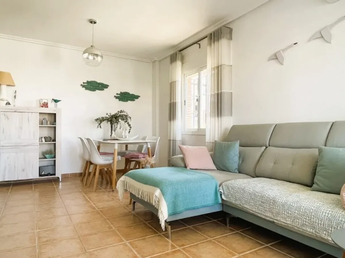 Fabulous 3-bedroom duplex with mountain views and garden in Vera playa