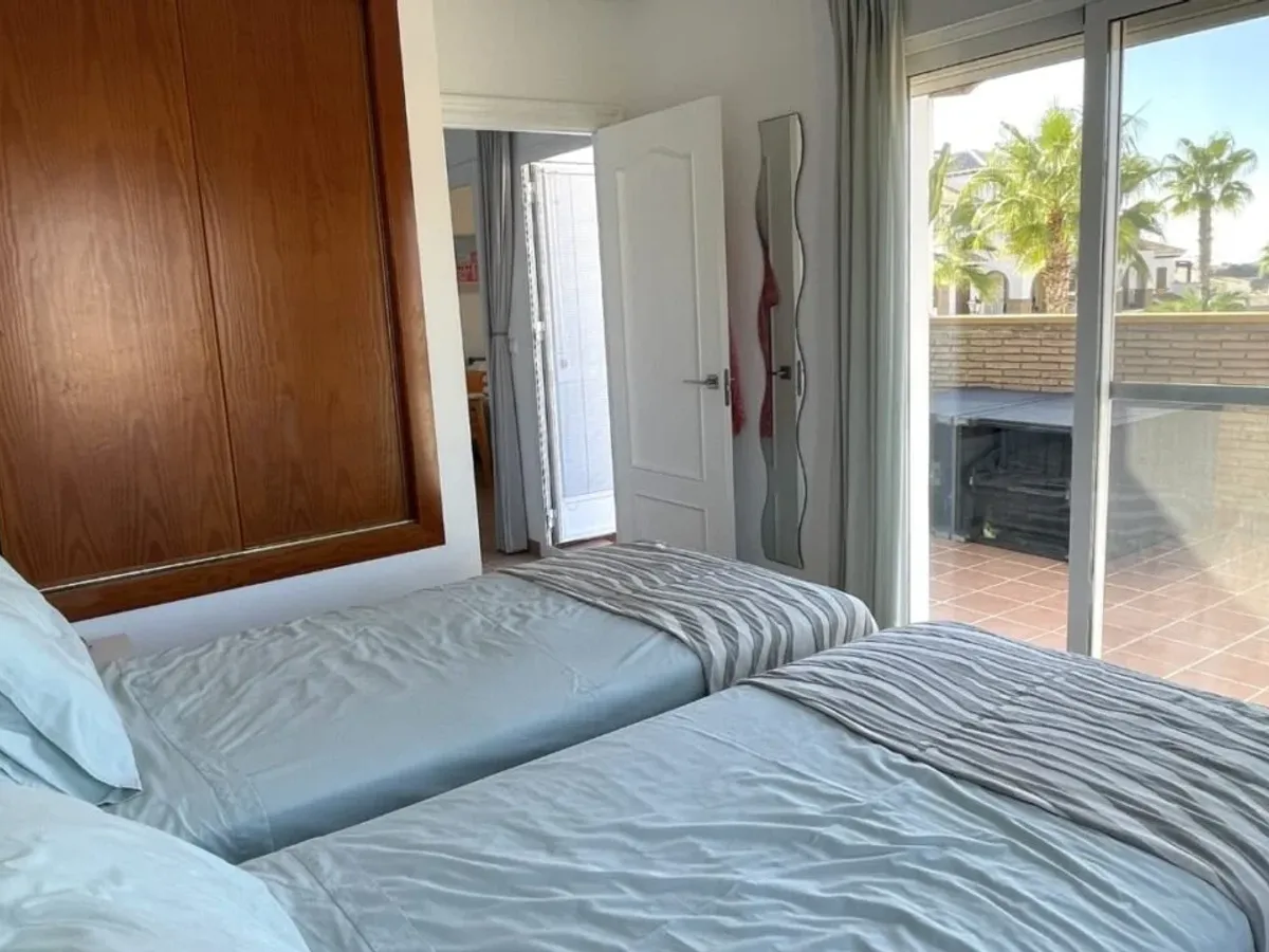 Fabulous 3-bedroom duplex with mountain views and garden in Vera playa