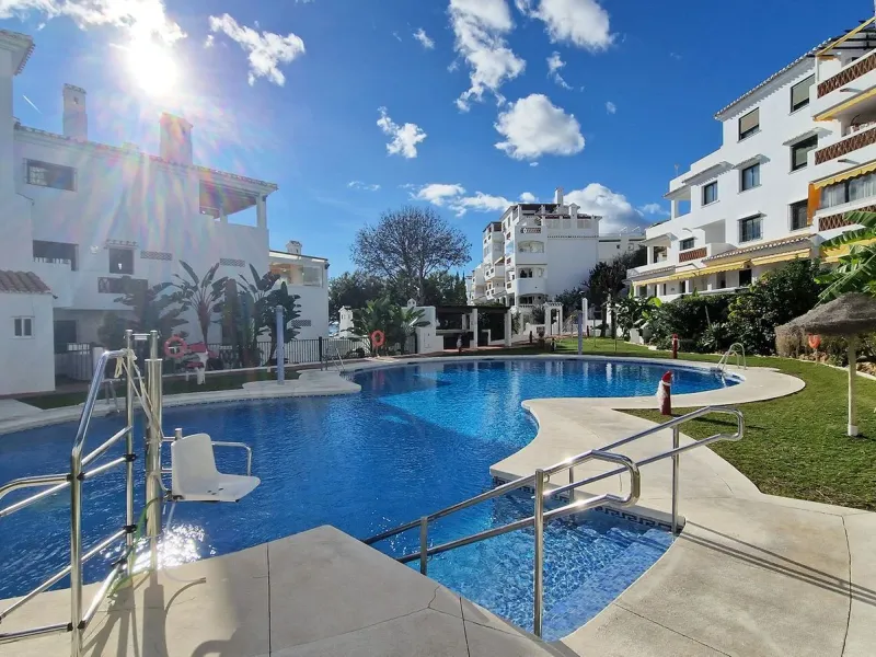 Middle Floor Apartment in Benalmadena Costa