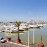 FOR SALE APARTMENT T0 PLUS 1 BEDROOM IN VILAMOURA MARINA 11