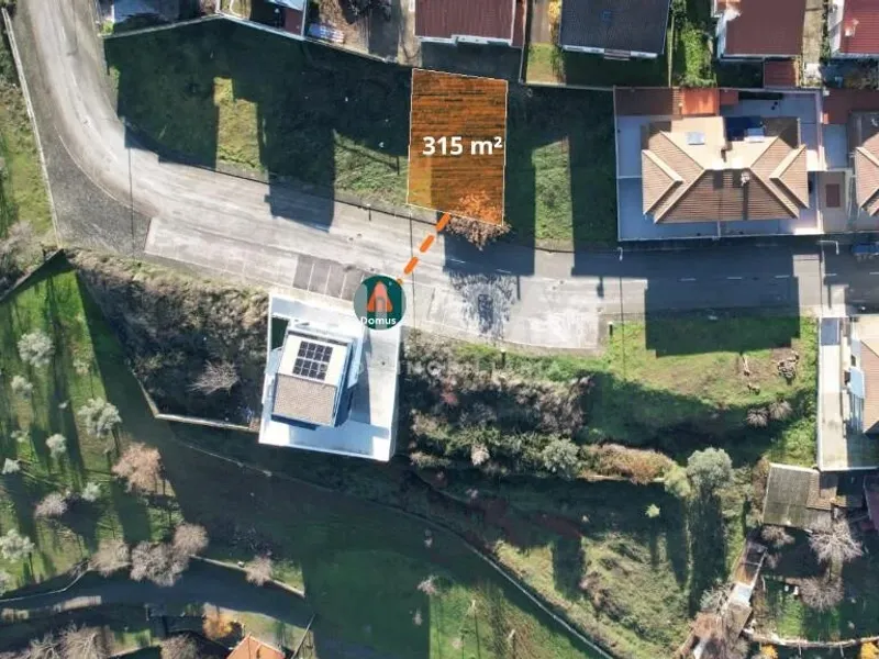 Lote de terreno para construção de 315 m²