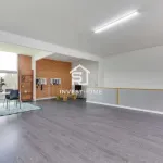 Armazém 241m2 | Zona Industrial Ermesinde | 2 Frentes | 2 Pisos 8