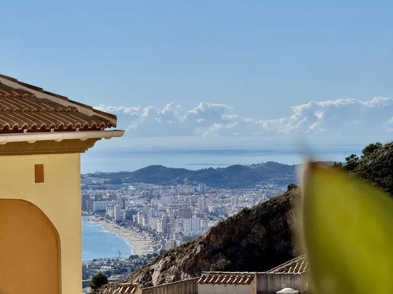 Middle Floor Apartment in Benalmadena Pueblo