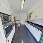 Apartamento de Luxo T1 Quinta das Conchas com box fechada e grande Terraço 5