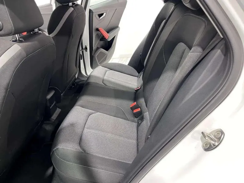 Audi Q2 Design 30 TFSI 85kW (116CV) G7173