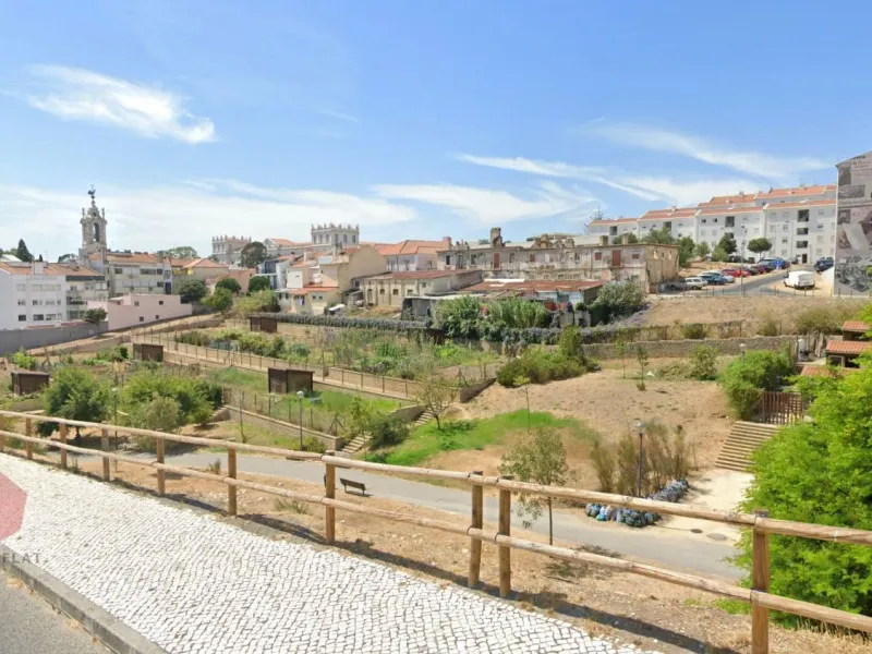 Terreno na Ajuda com Projeto - Pólo Universitário