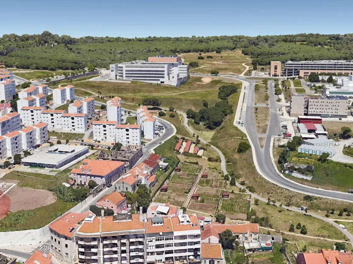 Terreno na Ajuda com Projeto - Pólo Universitário