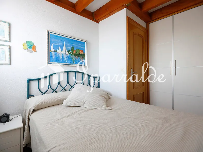 Hendaia Playa – Vivienda de 2 habs en última planta – Garaje cerrado – Vistas despejadas