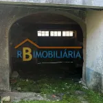 Conjunto de 2 moradias geminadas em Mansores 8