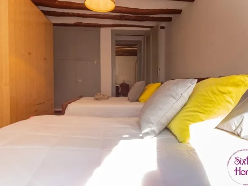 Casa independiente en Ayerbe