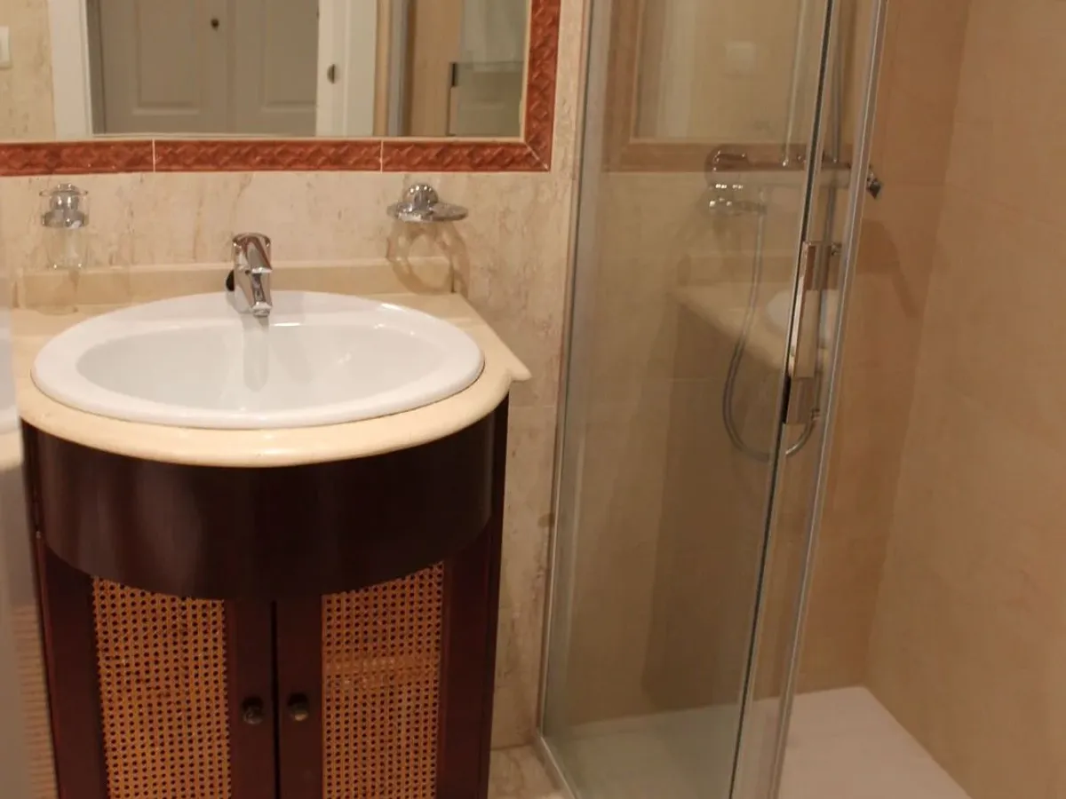 2 Dormitorio Apartamento En Venta en Elviria