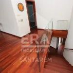 Moradia T6 com Piscina no Centro da Cidade Santarém 10