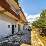 Moradia T3 em banda Famões Investimento 3