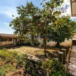 Moradia T3 em banda Famões Investimento 8