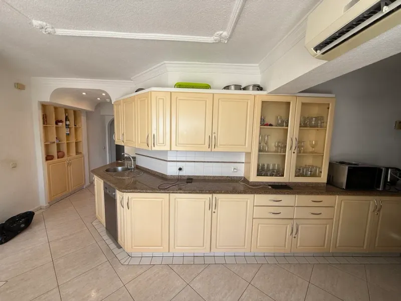 Brilliant 2 bedroom corner apartment in Santa Maria for sale