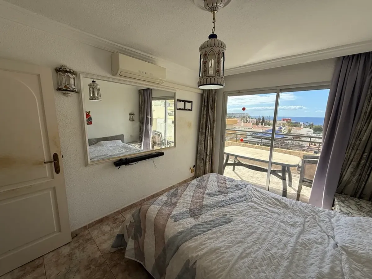 Brilliant 2 bedroom corner apartment in Santa Maria for sale