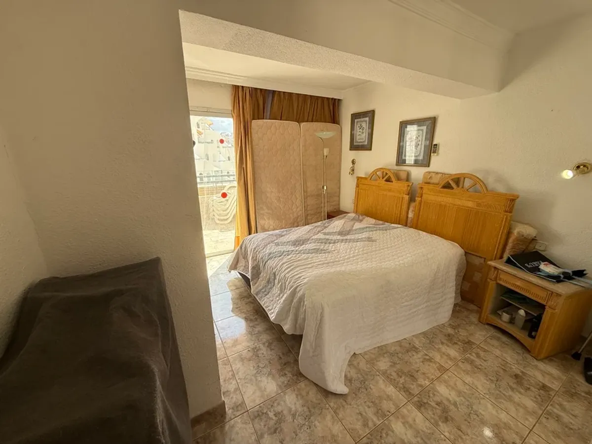 Brilliant 2 bedroom corner apartment in Santa Maria for sale