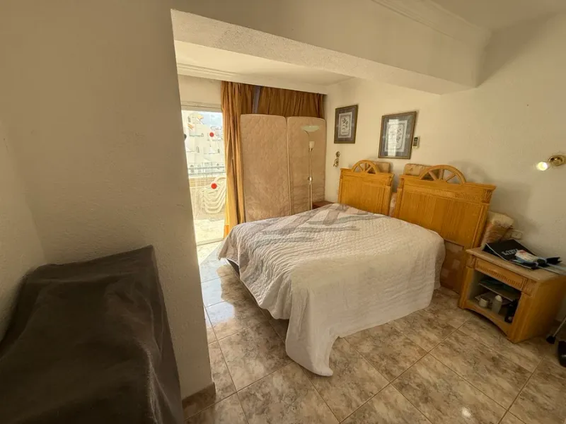 Brilliant 2 bedroom corner apartment in Santa Maria for sale