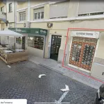 Loja em localização premium c/ muita passagem 1