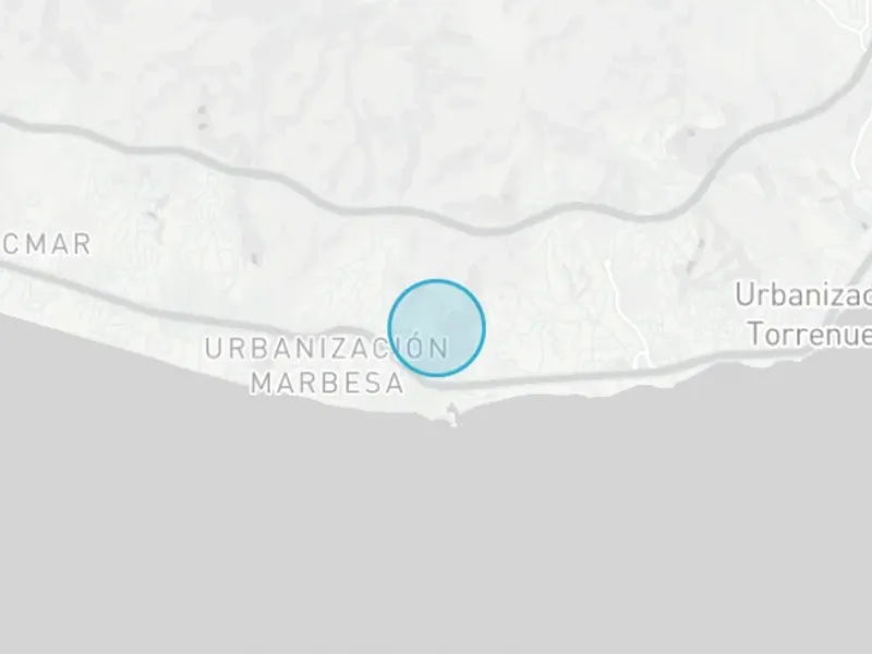 Modern townhouse with private heated pool near Cabopino beach, Artola