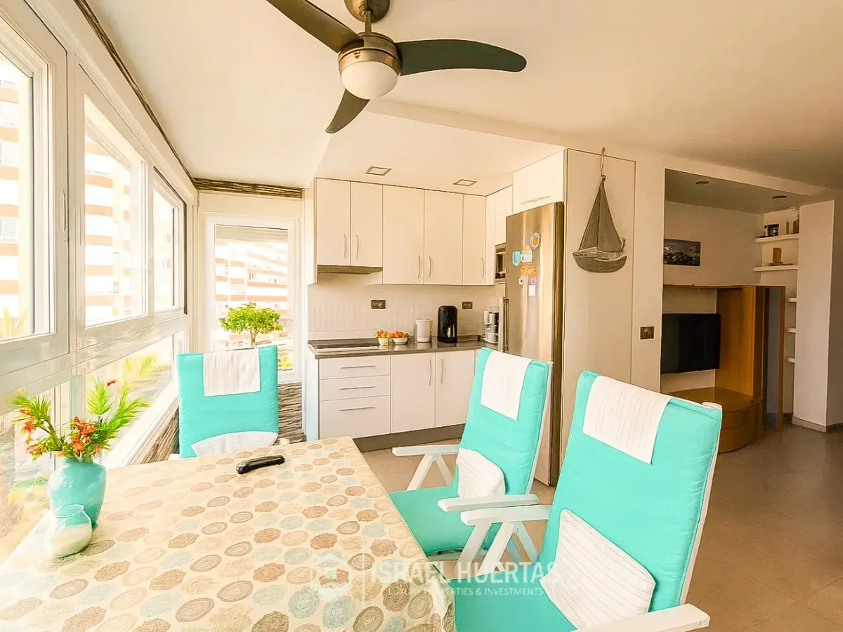 Apartamento en venta en Centro Internacional, Torrox Costa, 2 dormitorios y vistas al mar