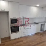 Apartamento T2, Novo, com varanda e garagem dupla 3