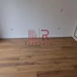 Apartamento T2, Novo, com varanda e garagem dupla 16