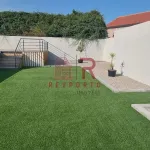 Apartamento T2, Novo, com varanda e garagem dupla 18