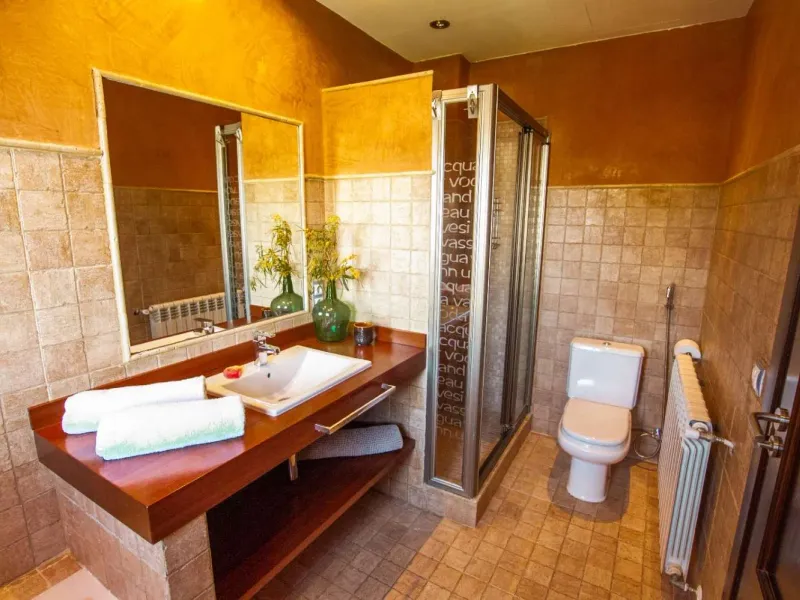 Chalet adosado en venta con piscina en Badia Gran