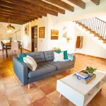 Chalet adosado en venta con piscina en Badia Gran 10