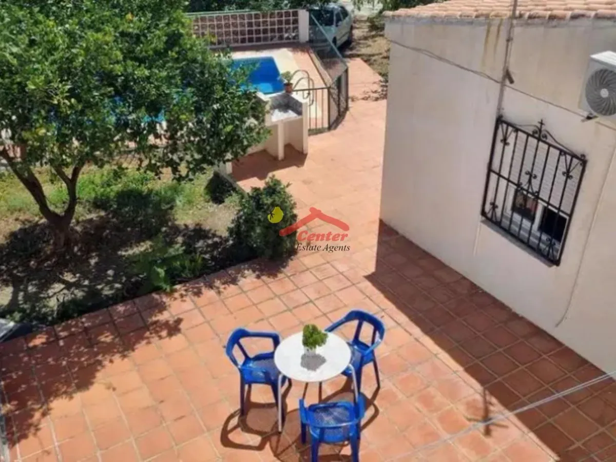Villa en venta en Frigiliana