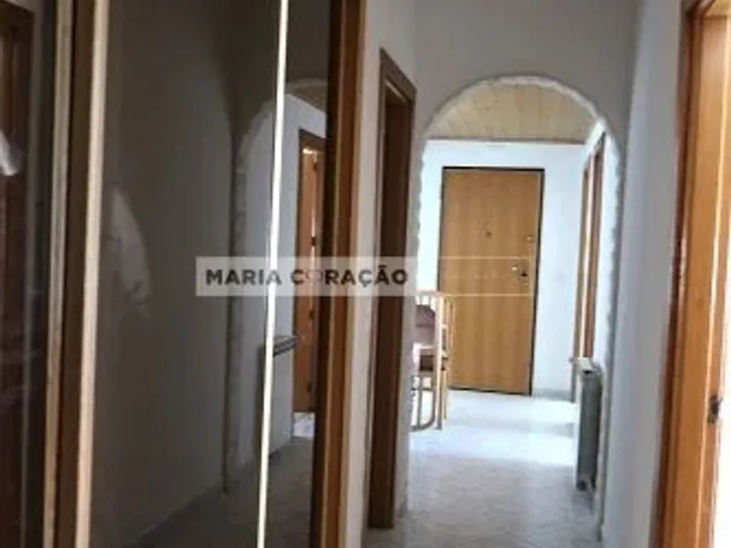 Apartamento T3 com Arrecadação