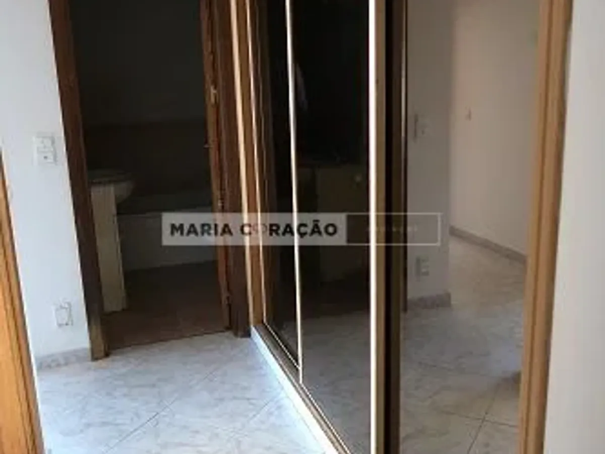 Apartamento T3 com Arrecadação