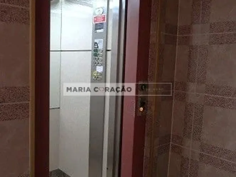 Apartamento T3 com Arrecadação